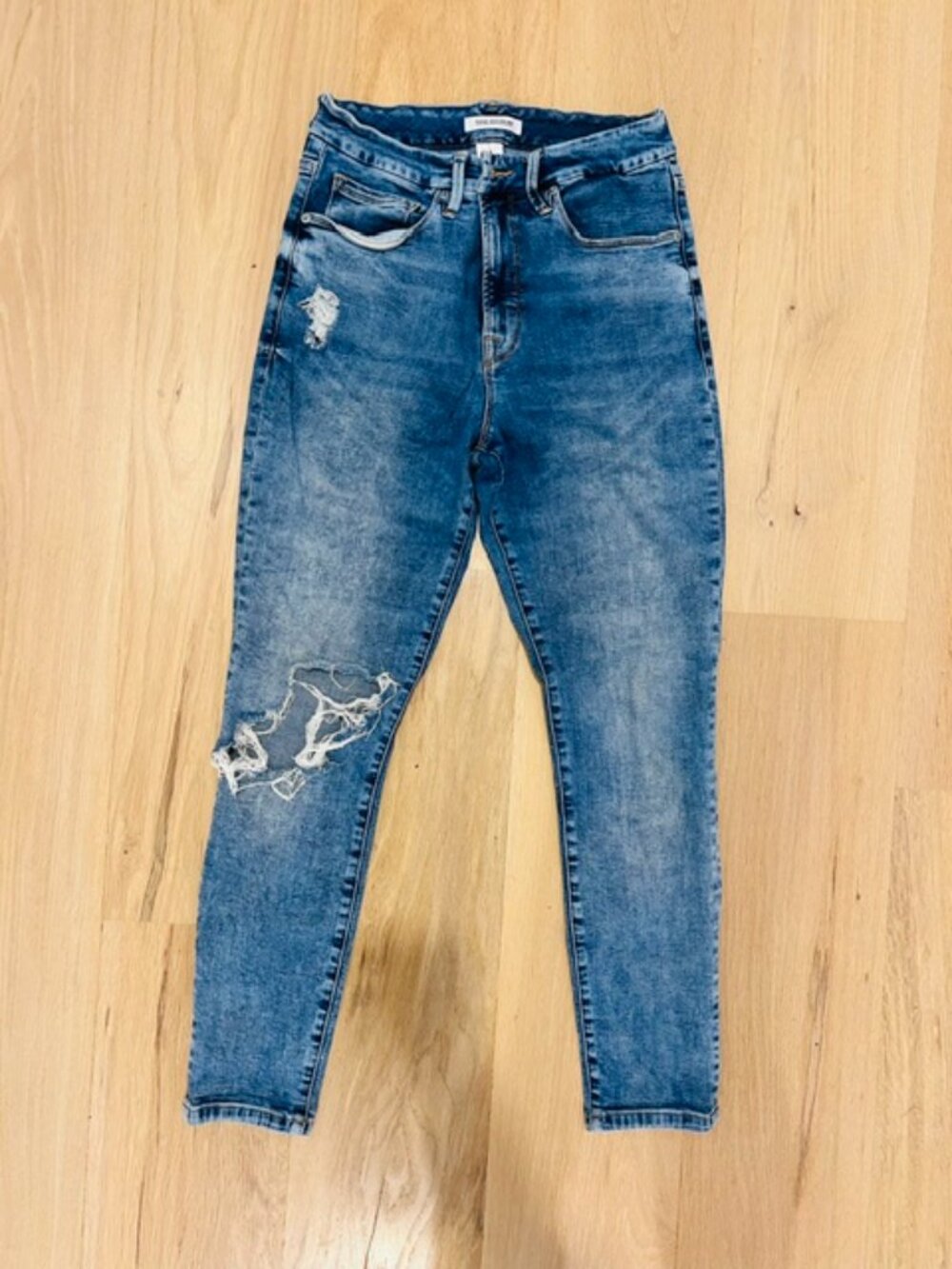 Good American Good Legs Crop Ripped Skinny Jeans - Size 28